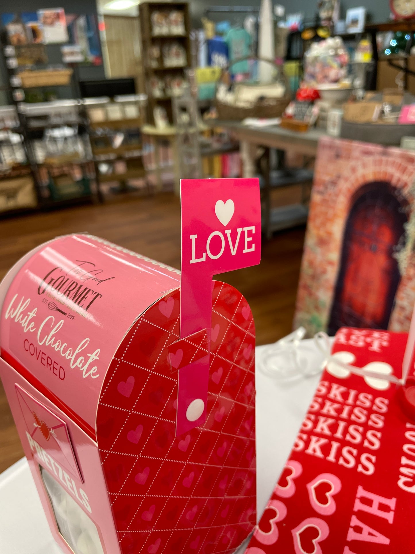 Love Mail Cookie Boxes - White Chocolate Pretzels