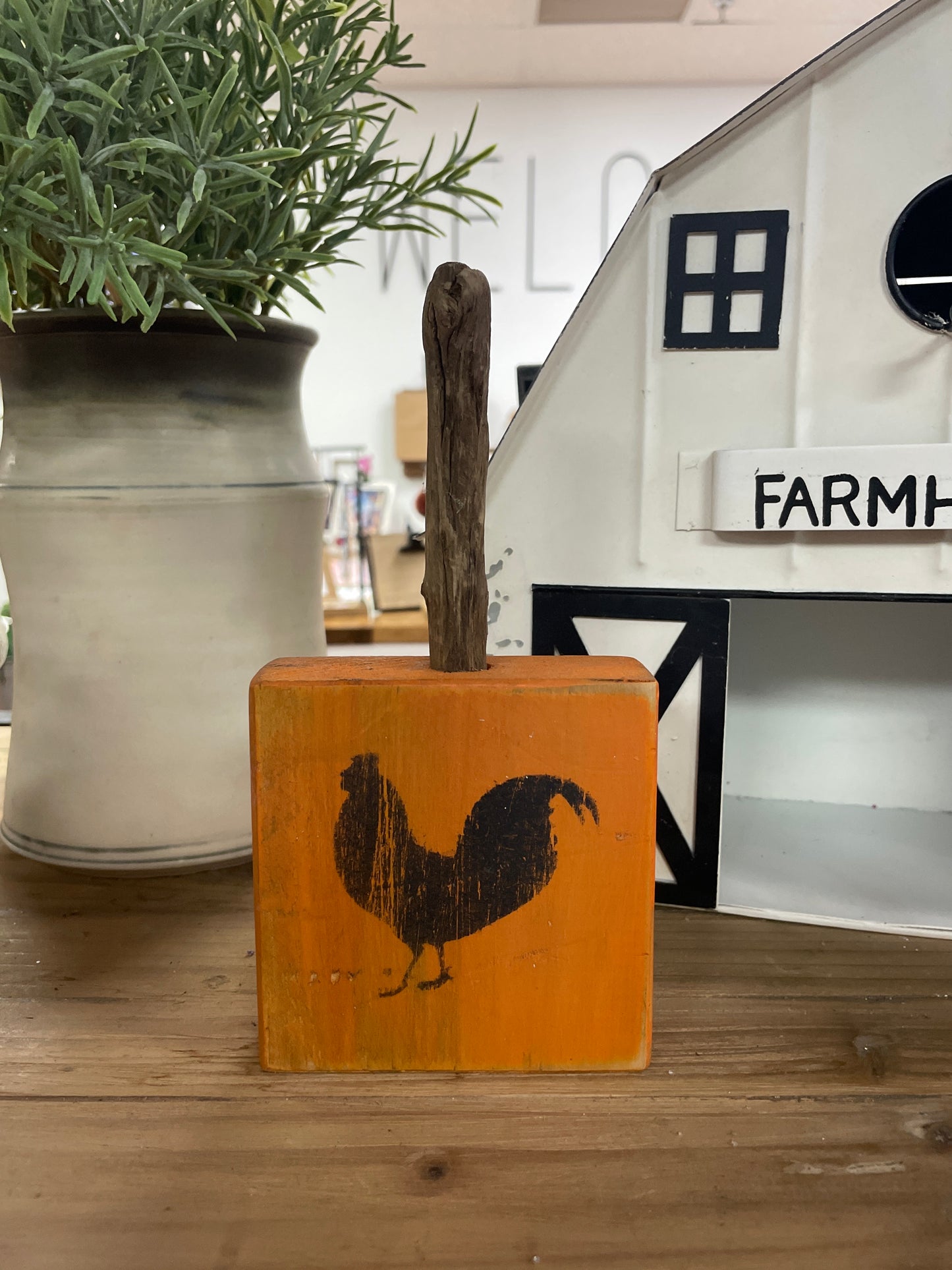 Wooden Pumpkin Square with Chicken