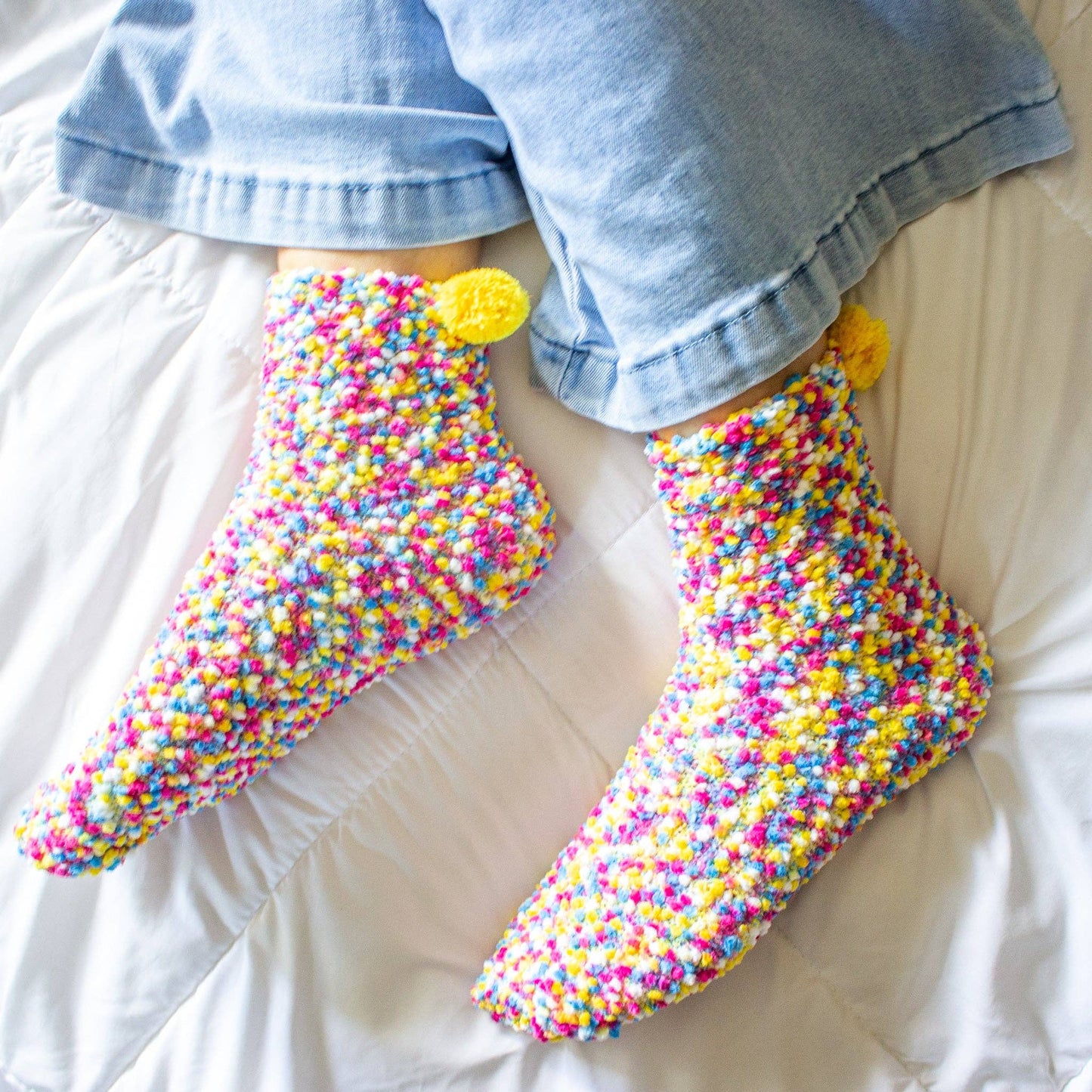 Cozy Cupcake Socks | 9 Colors (Plain)