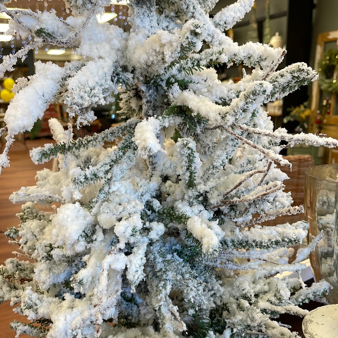 3 ft Snowy Pine Tree