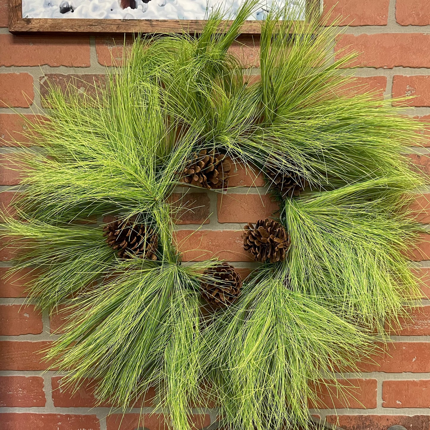 Wreath - Pine w/pinecones